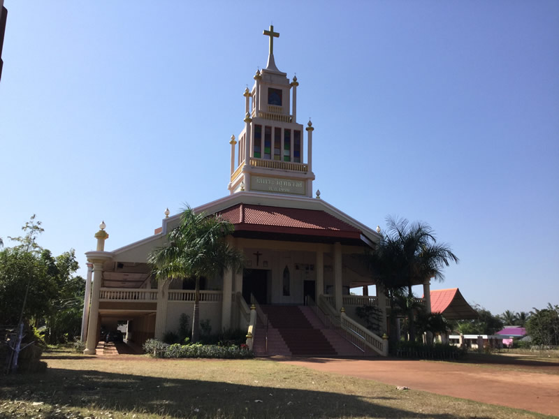 ニラマイ教会